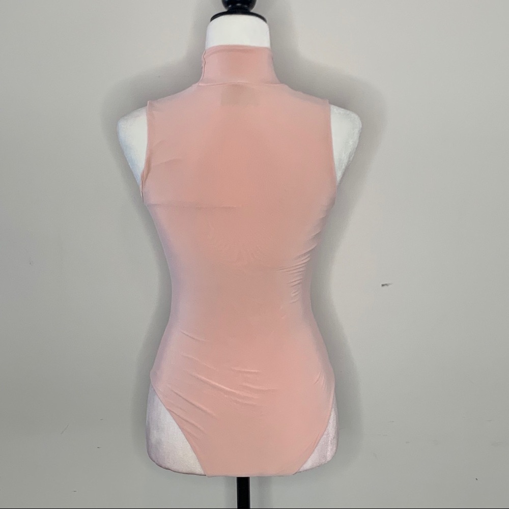 Pink bodysuit - Picture 3 of 5